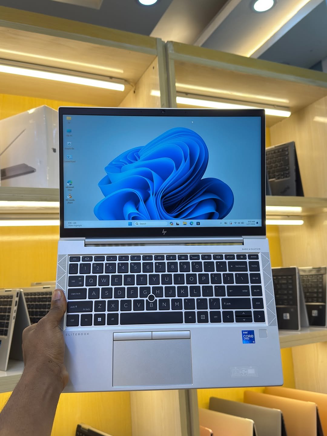 Dell Latitude 5420 Intel Core i7 11th Gen, 16GB RAM, 512GB SSD, 14